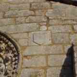 Click para ampliar. Escudo Iglesia de Cines. Oza. A Coruña